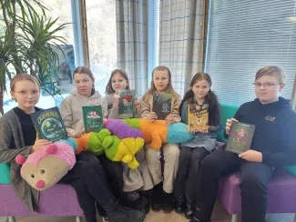 LukuVarkaus lapsiraatilaiset finaalikirjojen kanssa